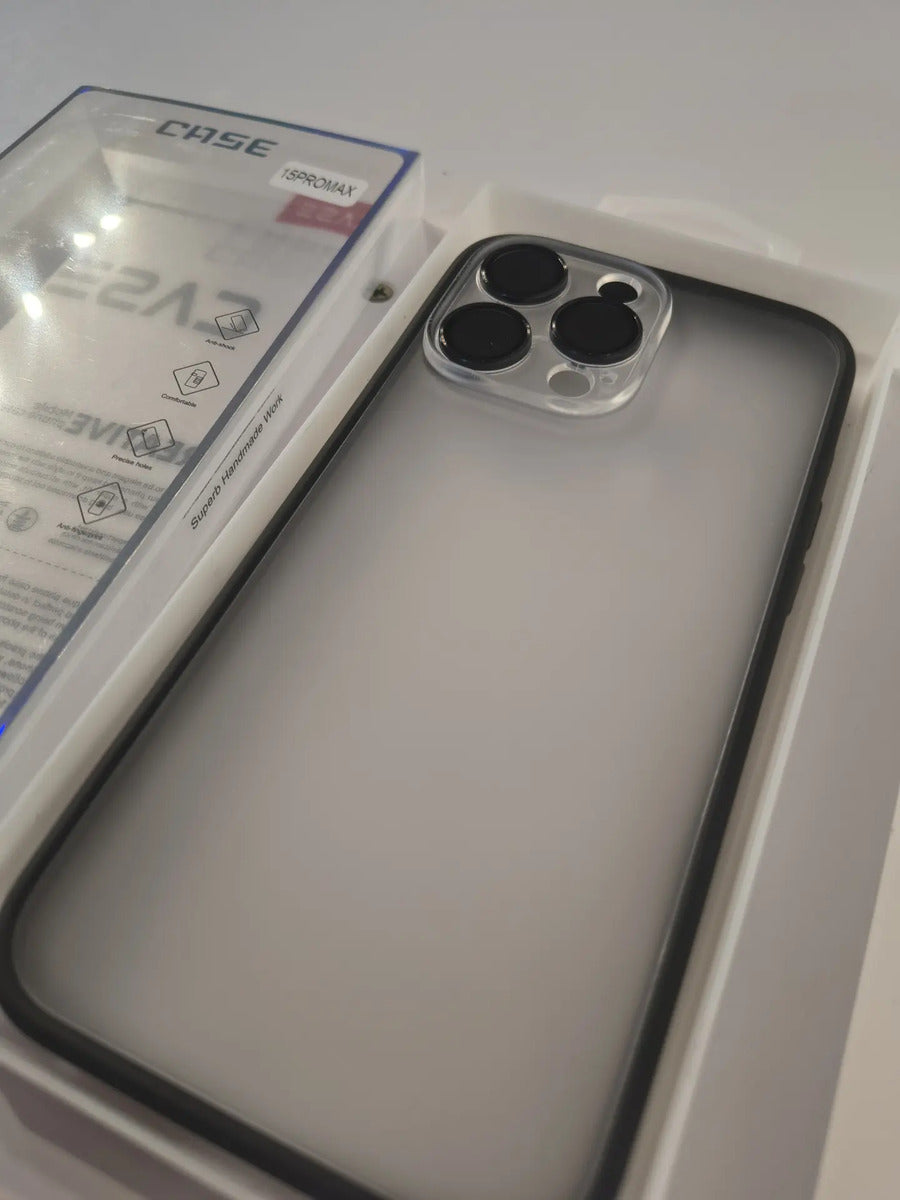 Capinha Compatível  iPhone 15 Pro Max Com Proteção De Câmera