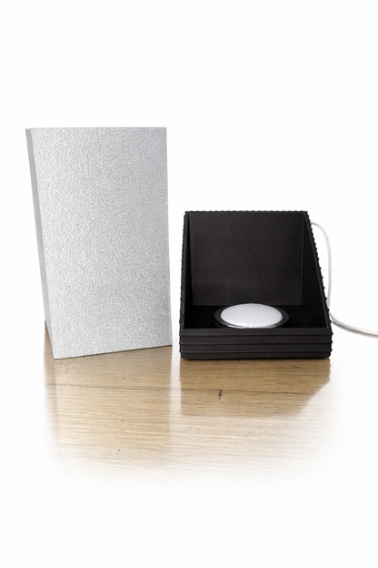 💡 Luminária Aurora Prism LED USB – Design moderno e luz perfeita para qualquer ambiente