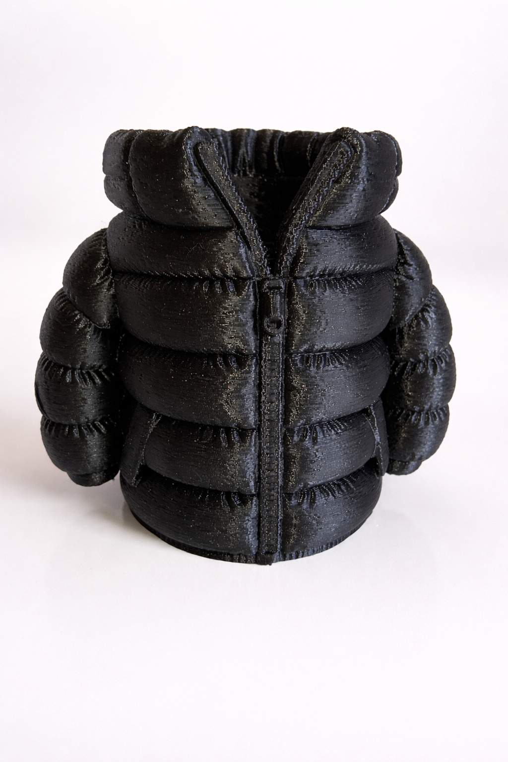Porta-canetas E Porta-objetos De Mesa Design jaqueta longa  Puffer preta